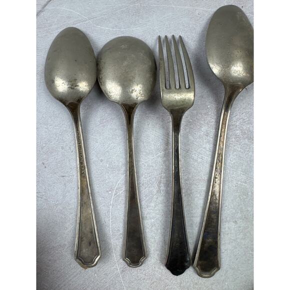 Lot Vintage Mixed Silverplate Flatware Spoons Forks Tarnished Decor Upcycling - Picture 5 of 9